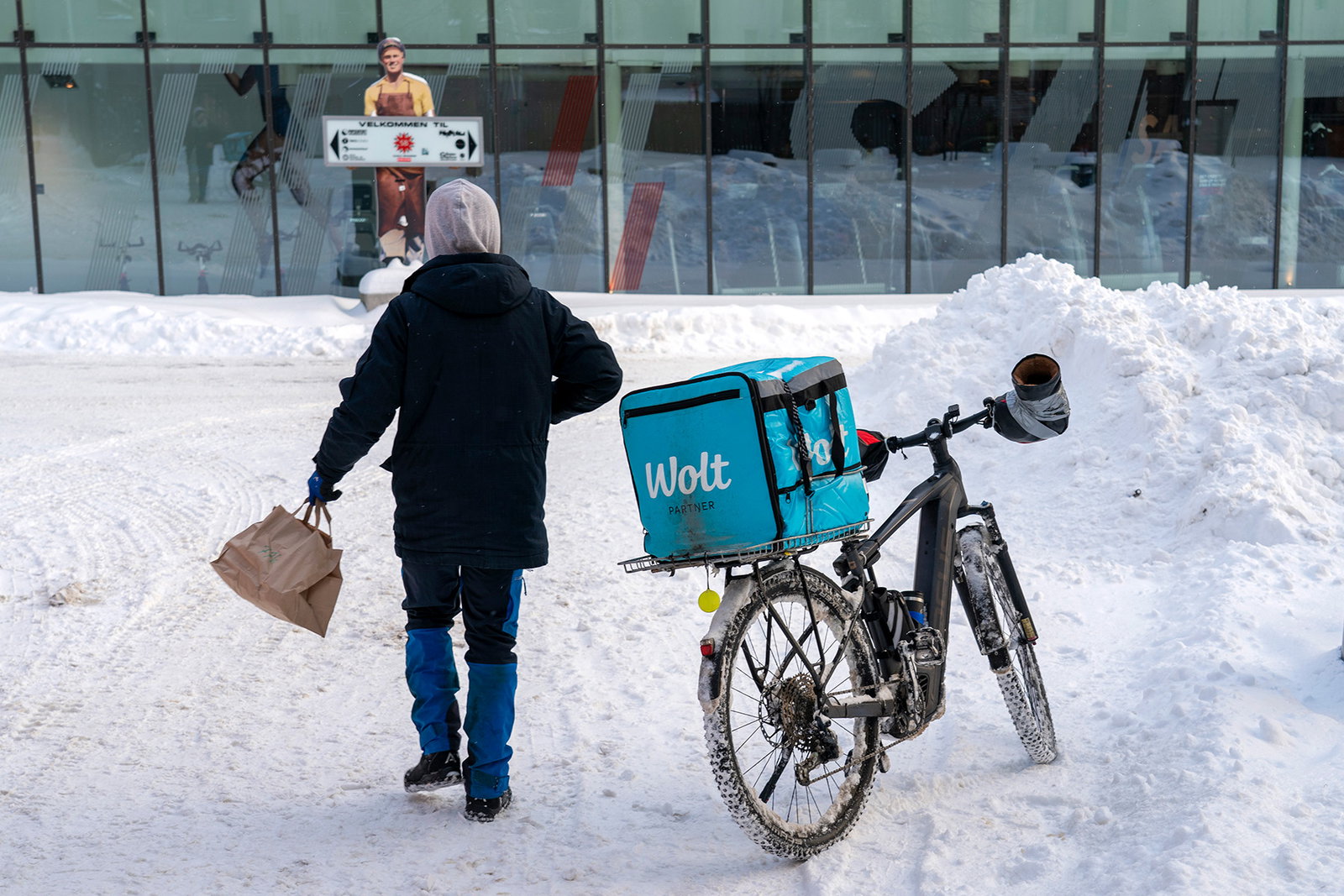 Banbrytande dom: matbud räknas som anställda