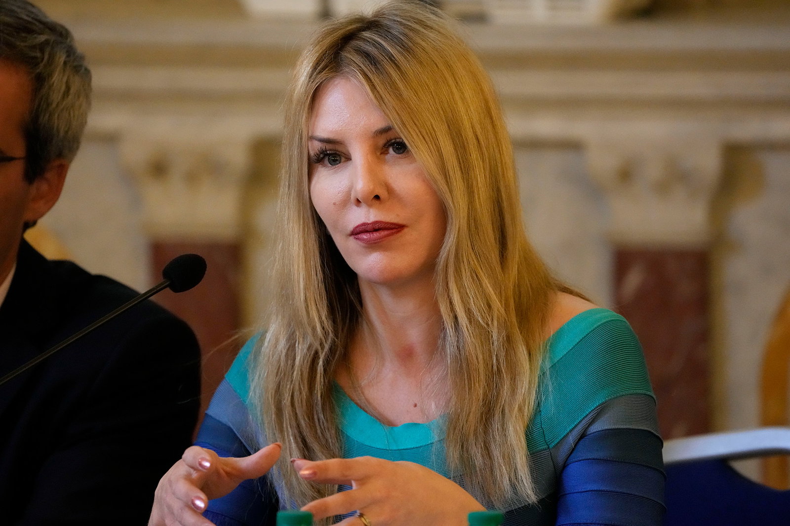 Kajsa Ekis Ekman nekas halv miljon: ”Inga vinnare”