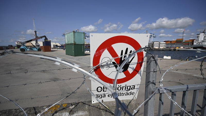 Spegel-lockouten från Sveriges Hamnars sida ligger kvar mot Hamnarbetarförbundet. Foto:     Johan Nilsson/TT.