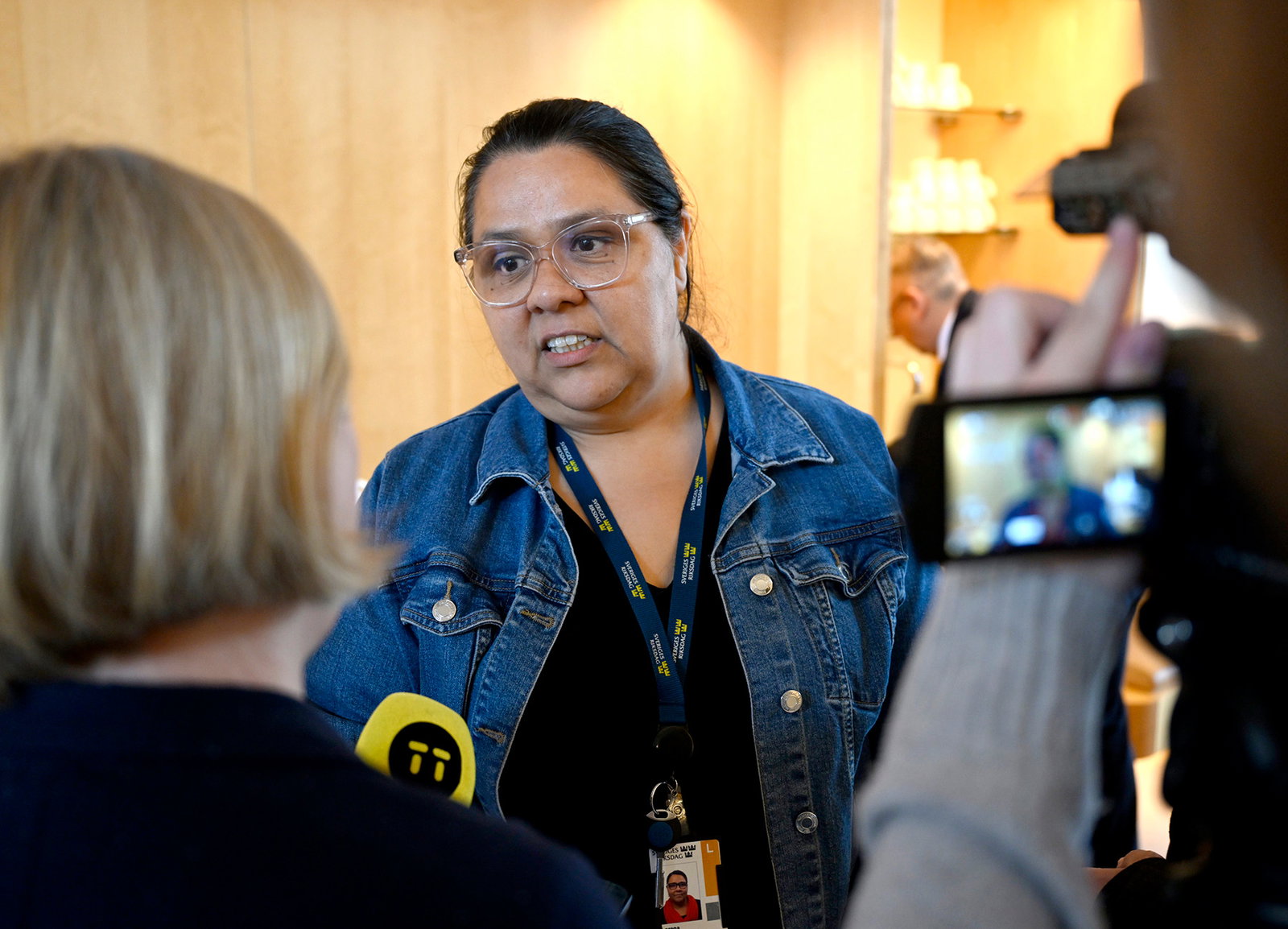 Att granska politiker är inte ”oetiskt”
