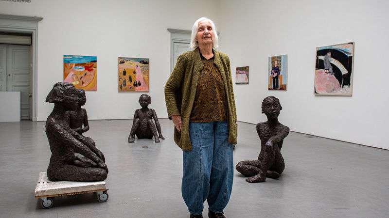 Lena Cronqvist (1938–2025) framställde barnet som fullt av agens och sårbart mörker. Foto: 
