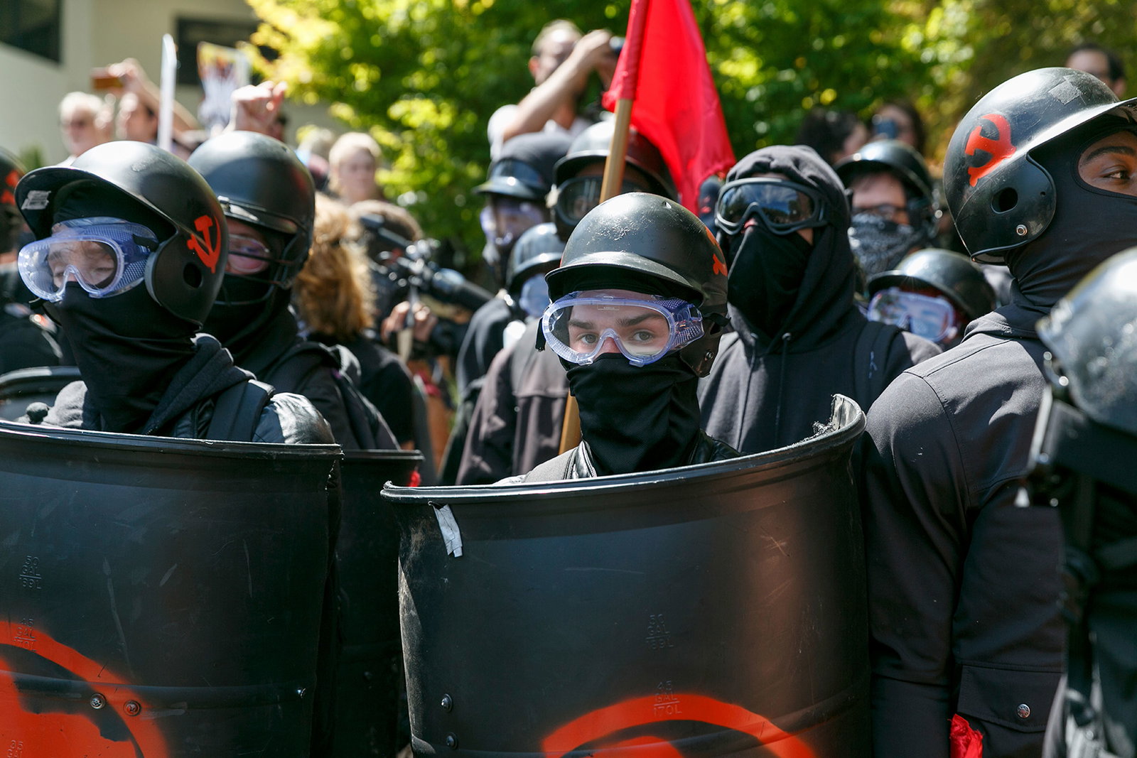 Antifa är spöket som extremhögern behöver