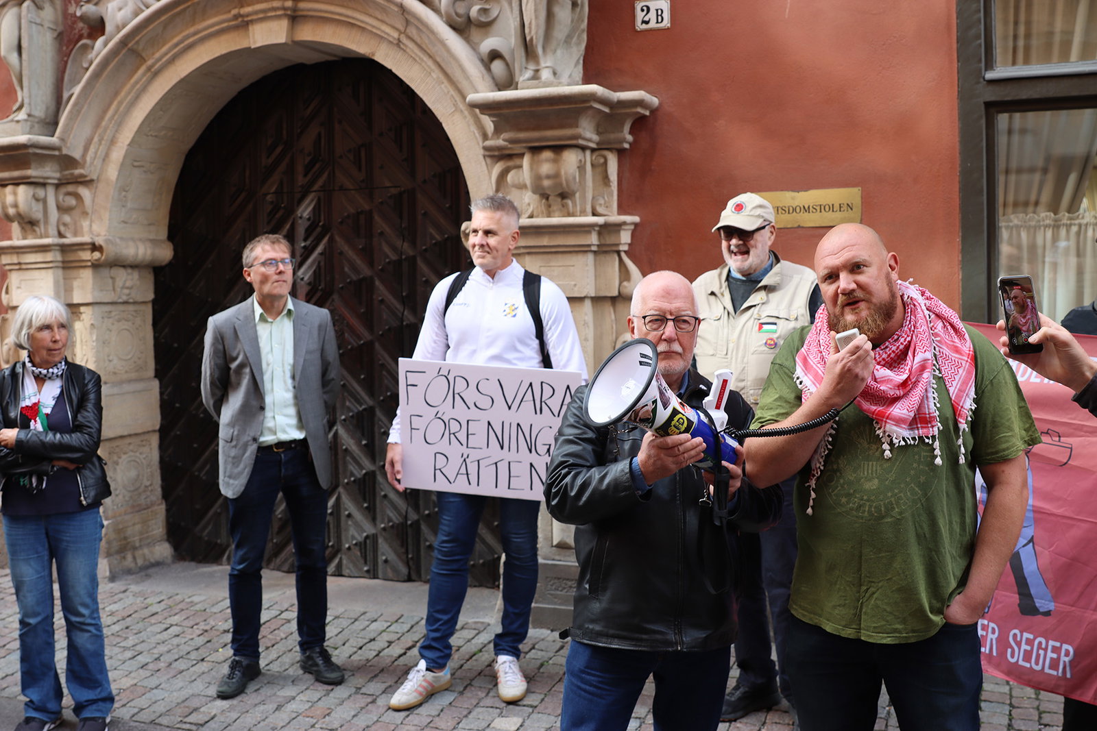 Sades upp från hamnen – tar fallet till domstol