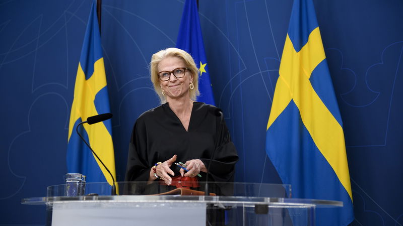 Elisabeth Svantessons drömmar om lägre kommunalskatt kan få oanade konsekvenser. Foto: Oscar Olsson/TT.