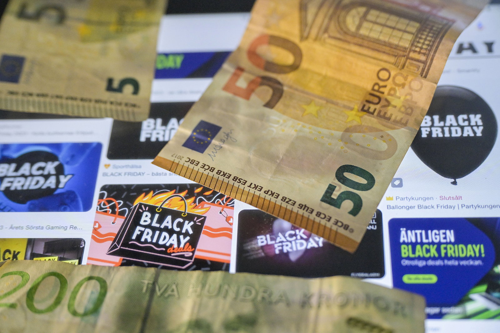 ”Kontanter är en kraftfull protest mot bankernas övervinster”