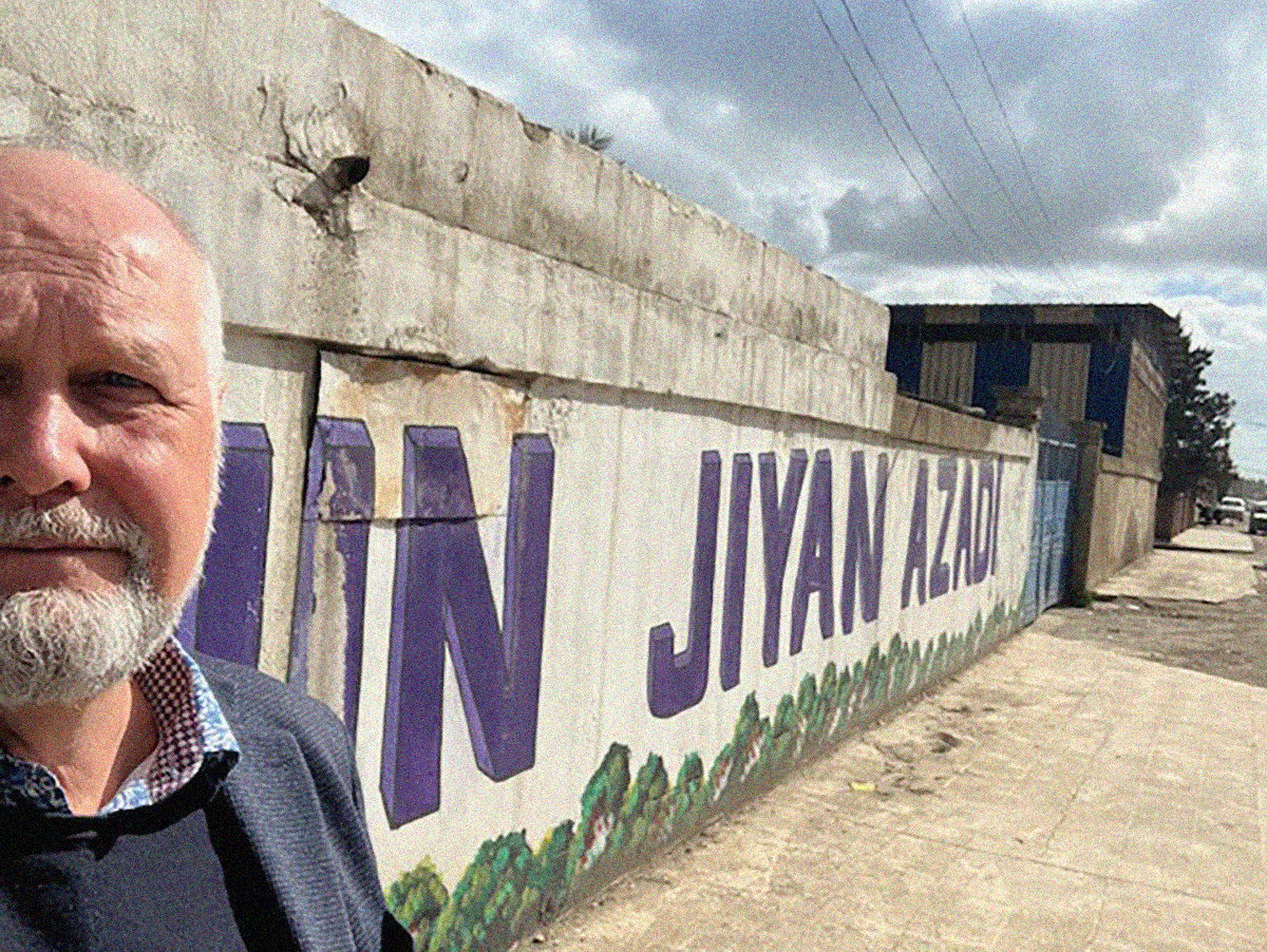 ”Regeringen är för pigga på att ge pengar till islamister”