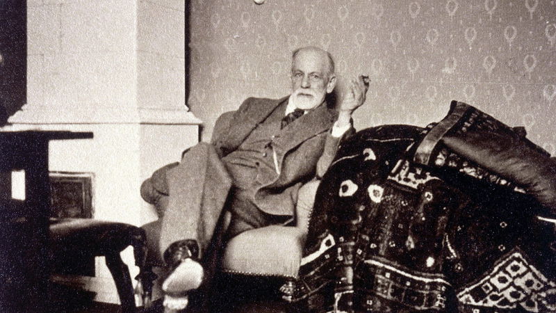 Sigmund Freud (1856-1939) var en tänkare av sin patriarkala tid. Ändå såg han könsmaktsordningen, menar författaren. Foto: Sigmund Freud museum/AP.