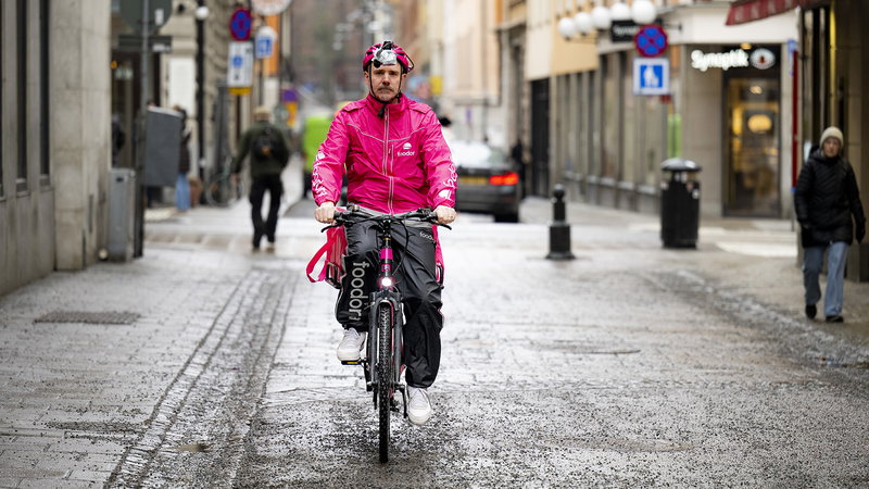 Nyliberaler som Timbros chefsekonom Fredrik Kopsch förespråkar en varm flyktingpolitik – men en kall arbetsmarknad. Foto: Pontus Lundahl/TT.