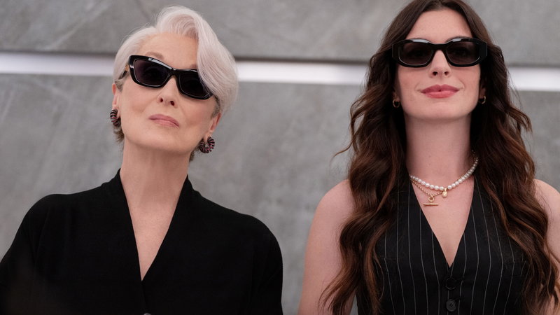 Miranda Priestly (Meryl Streep) och Andie Sachs (Anne Hathaway) blir ett team i ”Djävulen bär Prada 2”. Foto: Macall Polay/20th Century Studios.