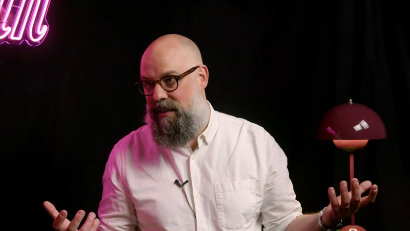 Daniel Suhonen gästade Grillen för att prata om hur oppositionen kan vinna valet. Foto: Grillen.