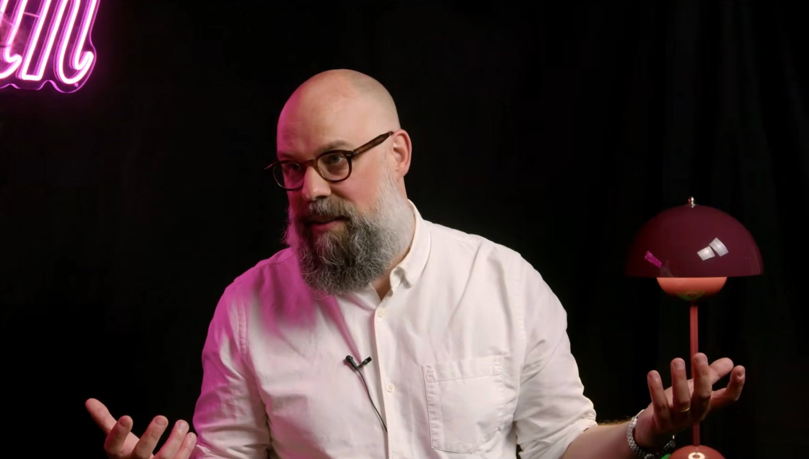Daniel Suhonen: ”Tidö är ett jävla rövarband”