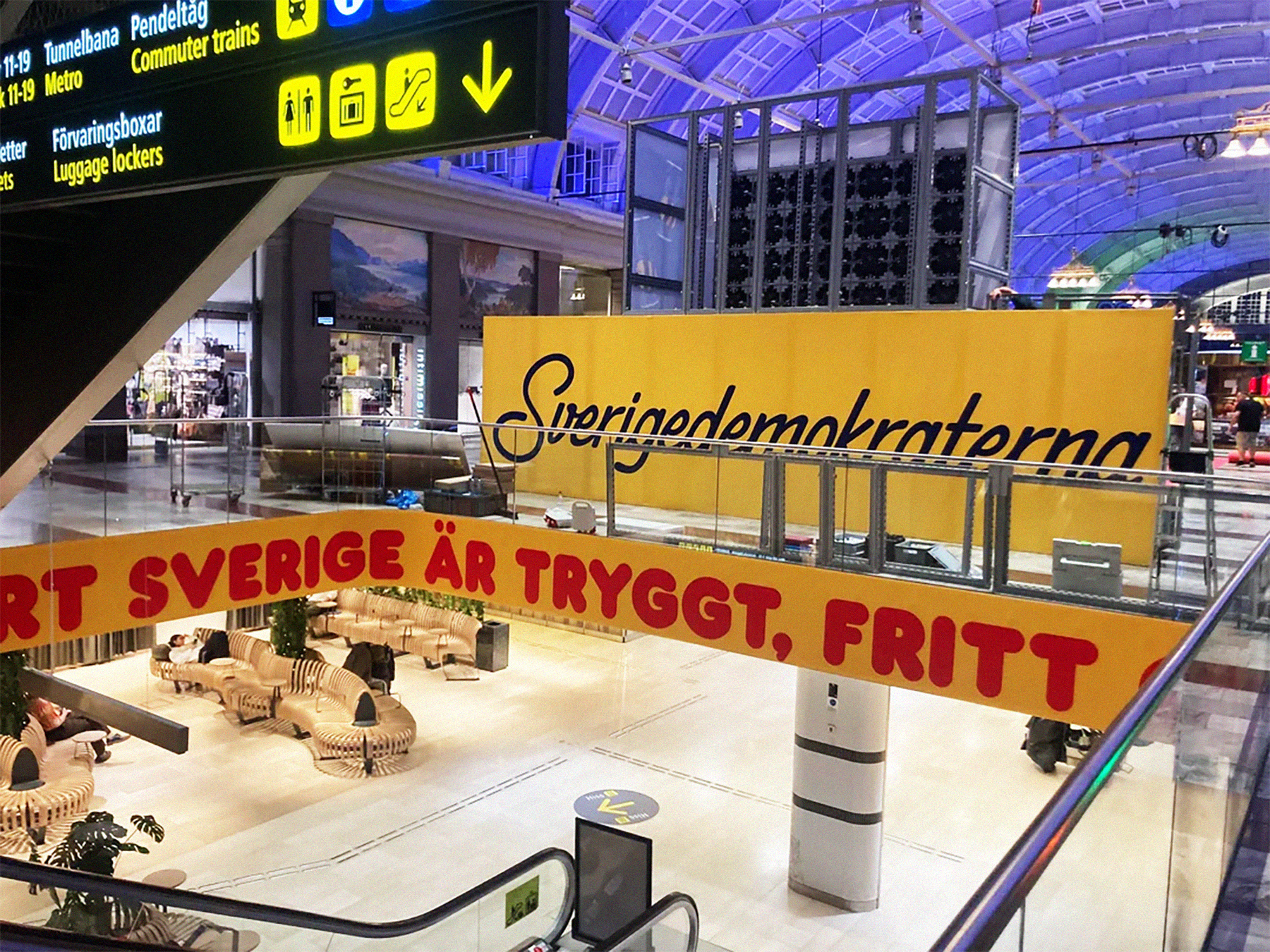 SD:s reklamkampanj på Centralstationen. Foto: Elias Holm/Silverkorn