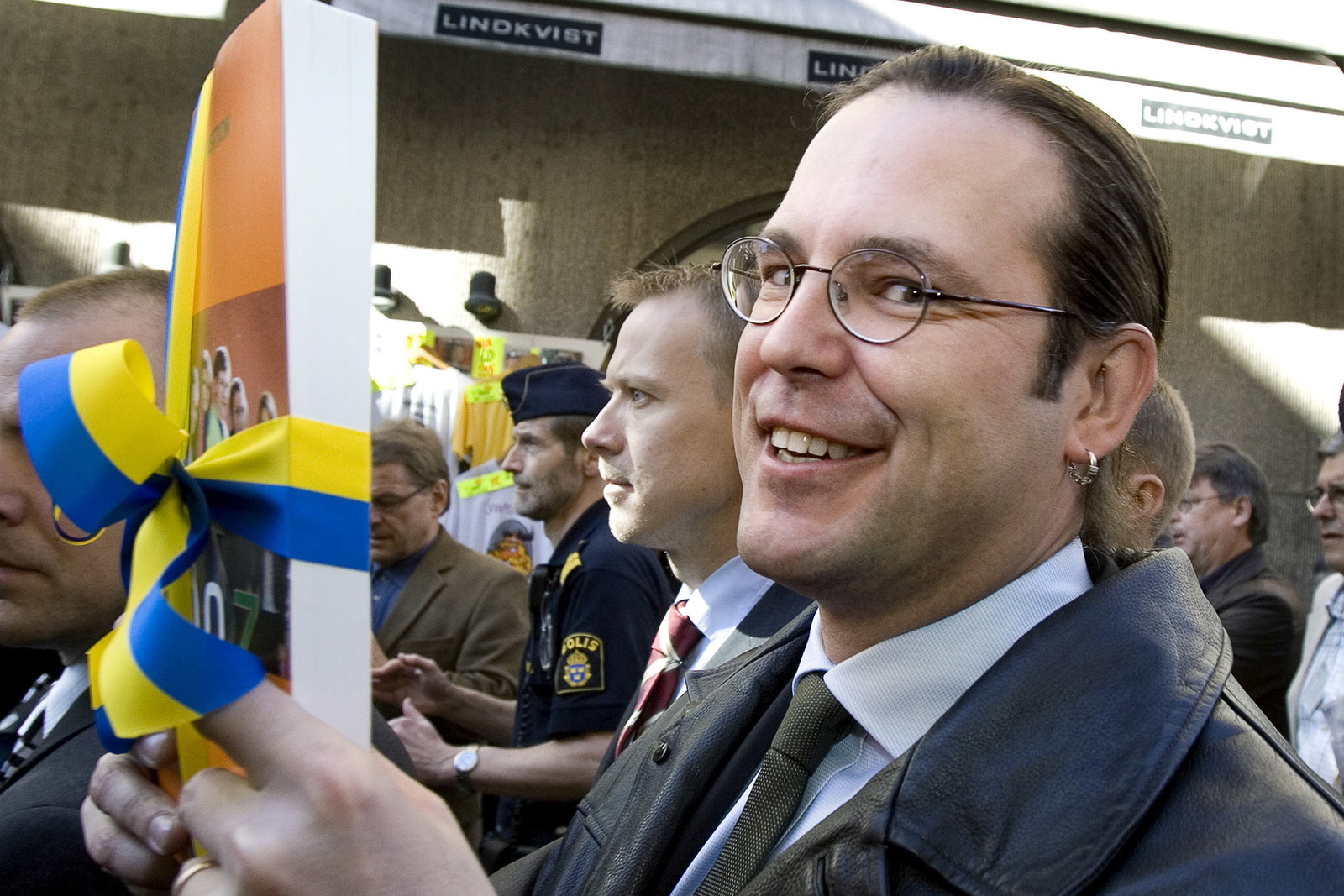 Vi måste prata om en av historiens största stölder
